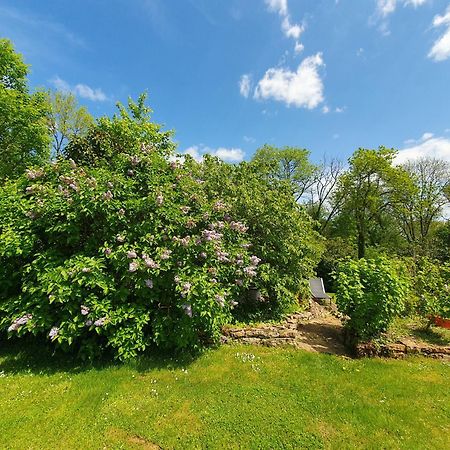 Jardin Des Sens, La Rente D'Eguilly Bed & Breakfast Exterior photo