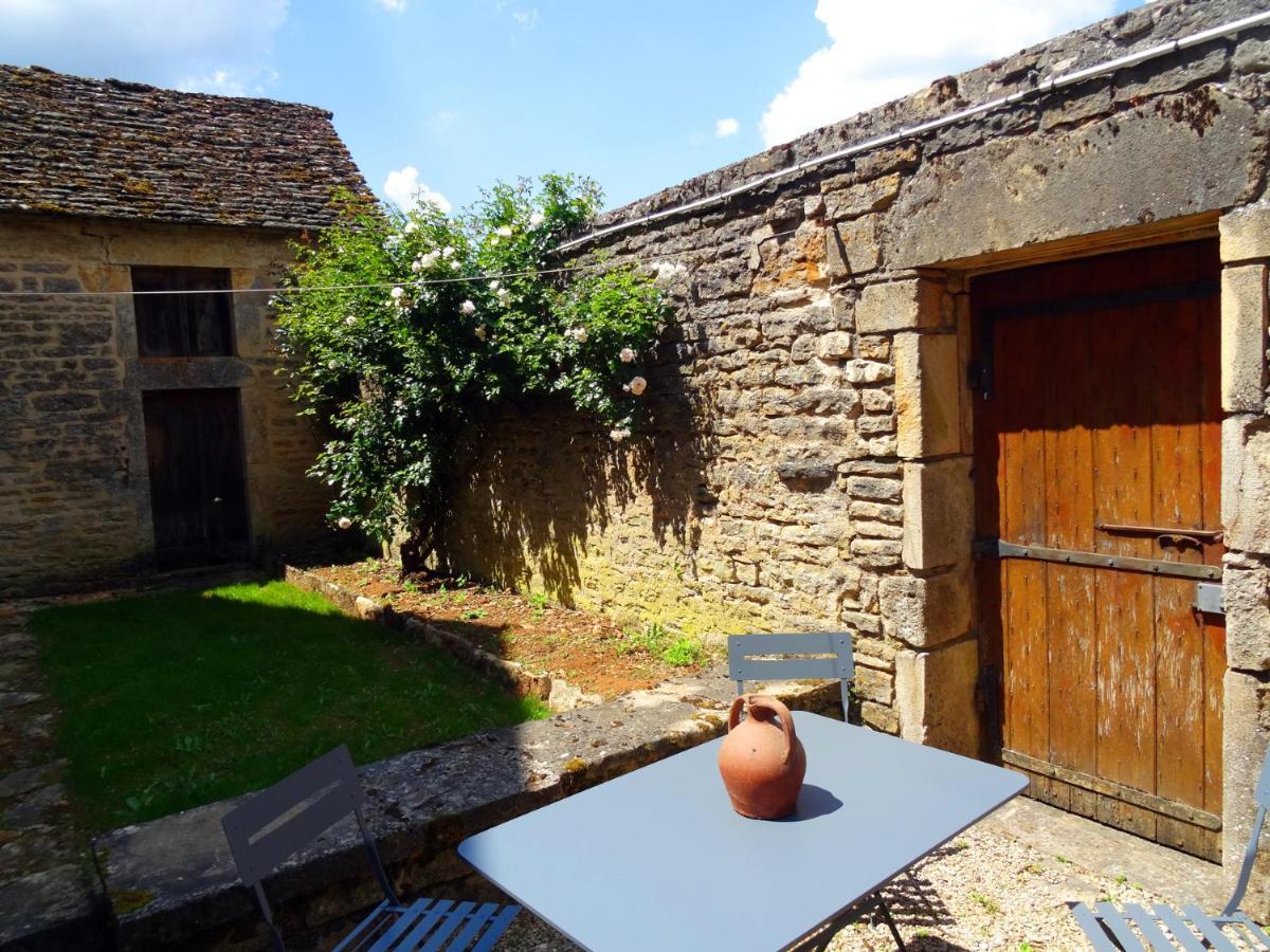 Jardin Des Sens, La Rente D'Eguilly Bed & Breakfast Exterior photo