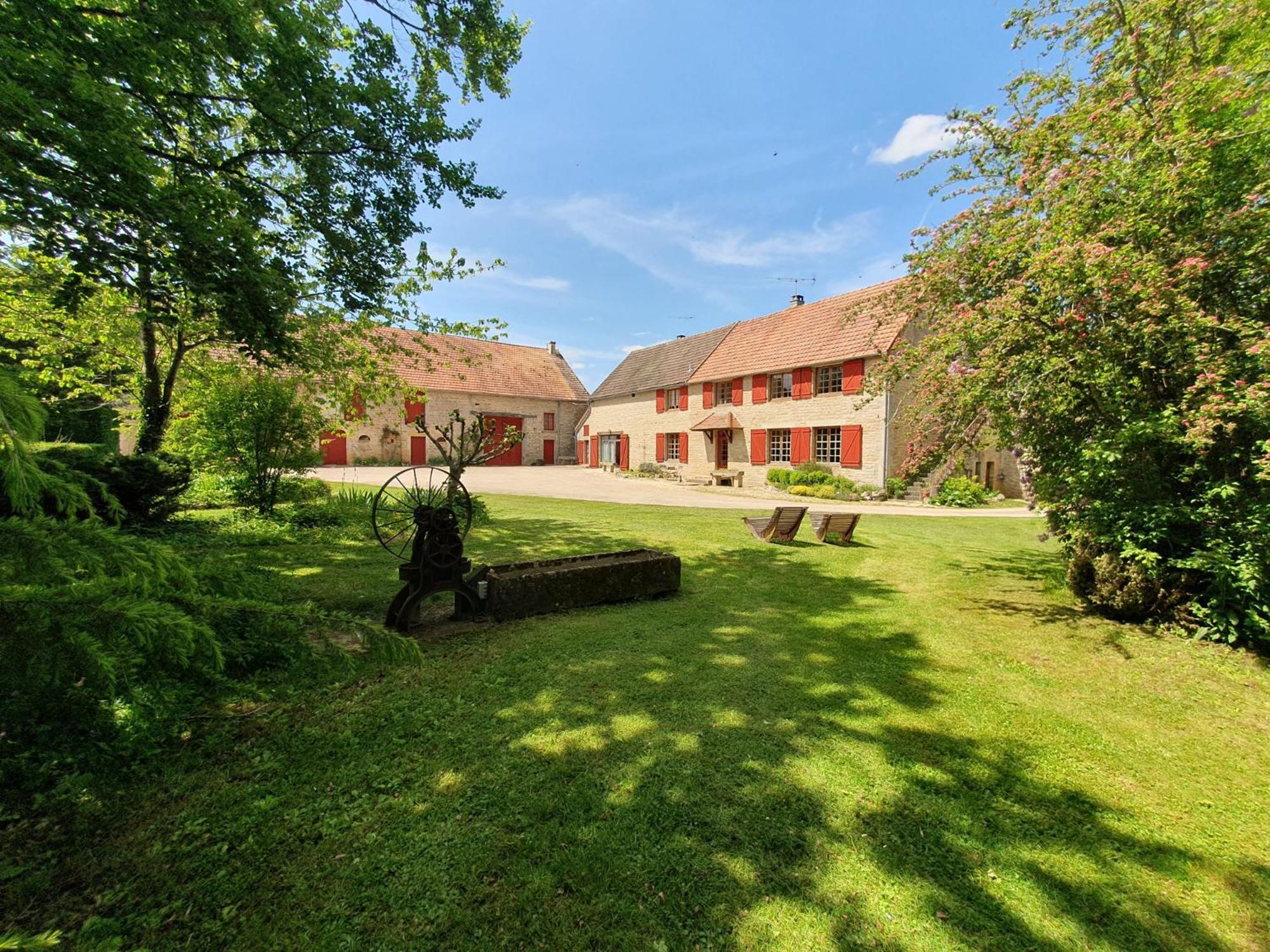 Jardin Des Sens, La Rente D'Eguilly Bed & Breakfast Exterior photo