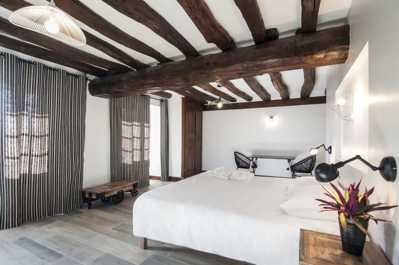 Jardin Des Sens, La Rente D'Eguilly Bed & Breakfast Exterior photo