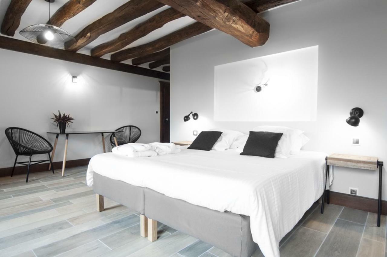 Jardin Des Sens, La Rente D'Eguilly Bed & Breakfast Exterior photo